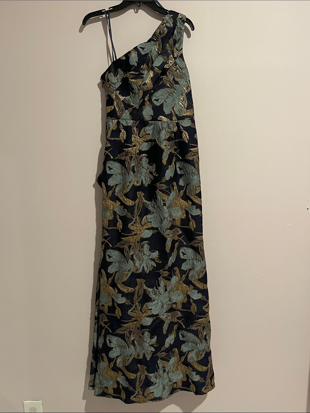 Adrianna Papell Black One-Shoulder Floral Jacquard Gown with Gold Accents - Picture 9 of 16
